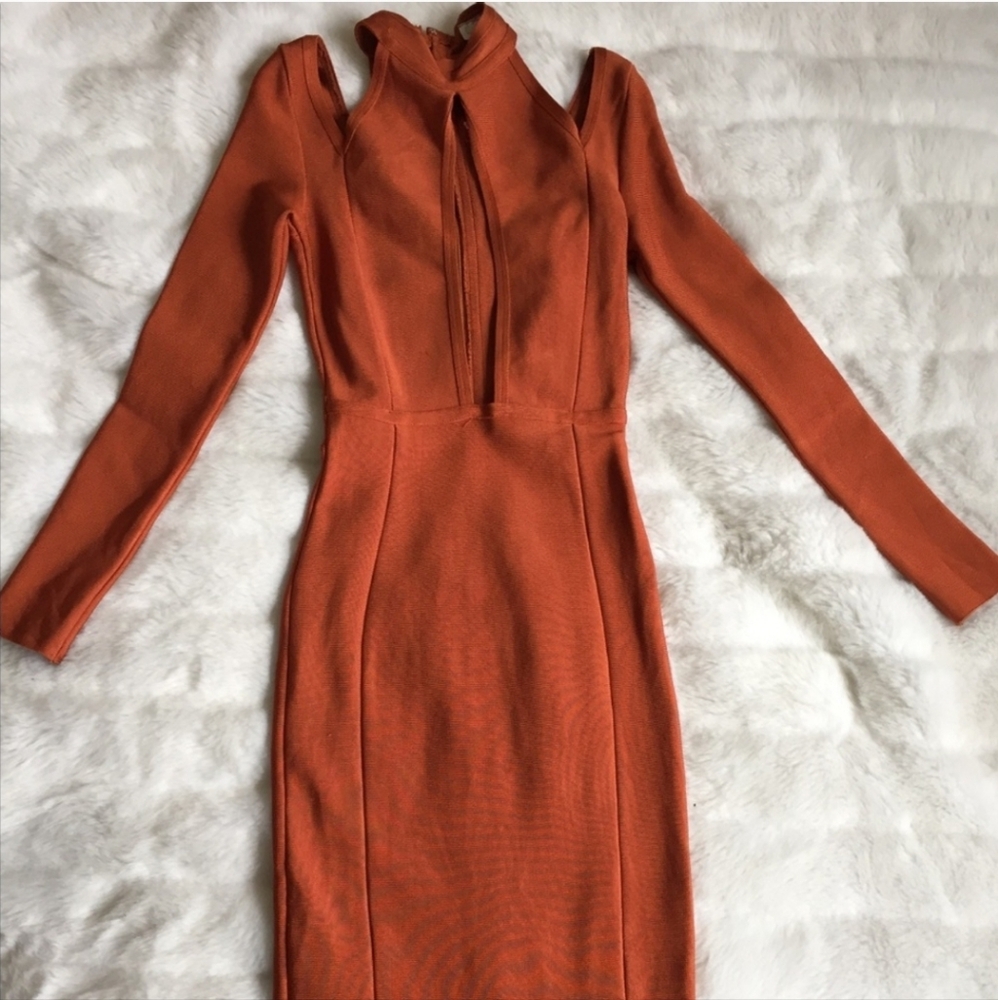 WOMEN DRESS
